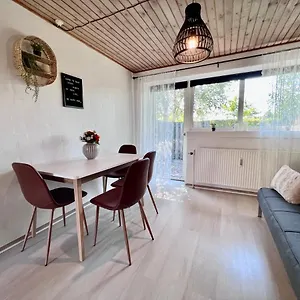 Apartment 15 Min Walk To Lego House/50m2 With Garden, Billund