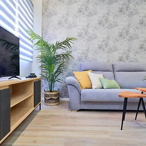 Del Parque Flats Estudio Capuchinos Spanje